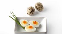 Ako uvariť vajcia v pomalom hrnci alebo v dvojitom kotli