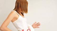 วิธีตรวจสอบการตั้งครรภ์ - เลือดออกกลางรอบและความล่าช้า